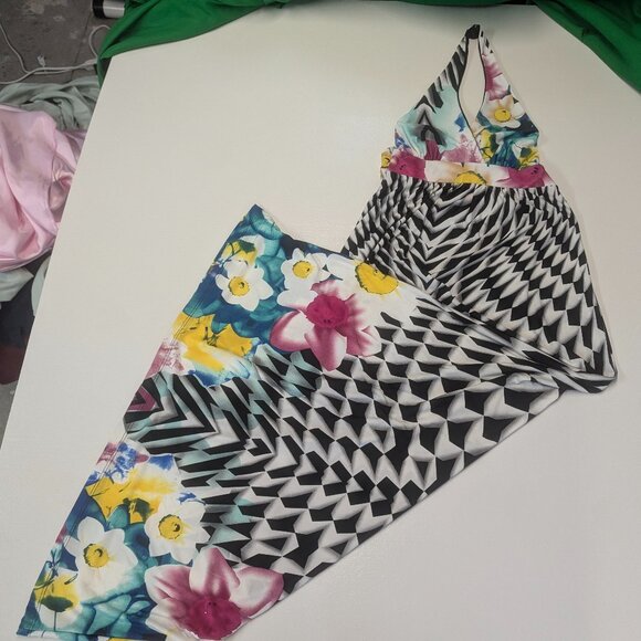 Catch My I Size Small Colorful Maxi Dress - Picture 14 of 16